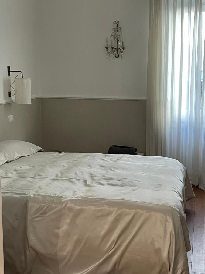 Apartamento Mia roma centro Exterior foto